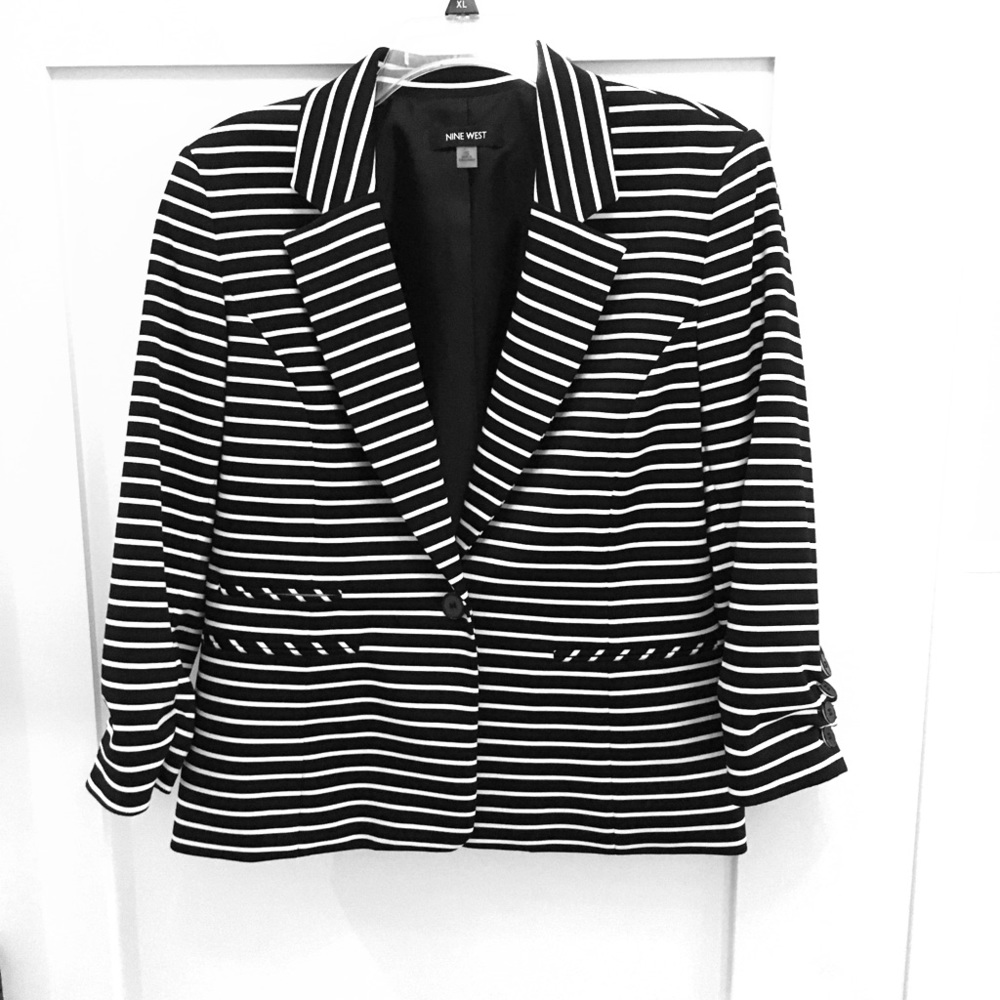 Nine West Blazer Size 10